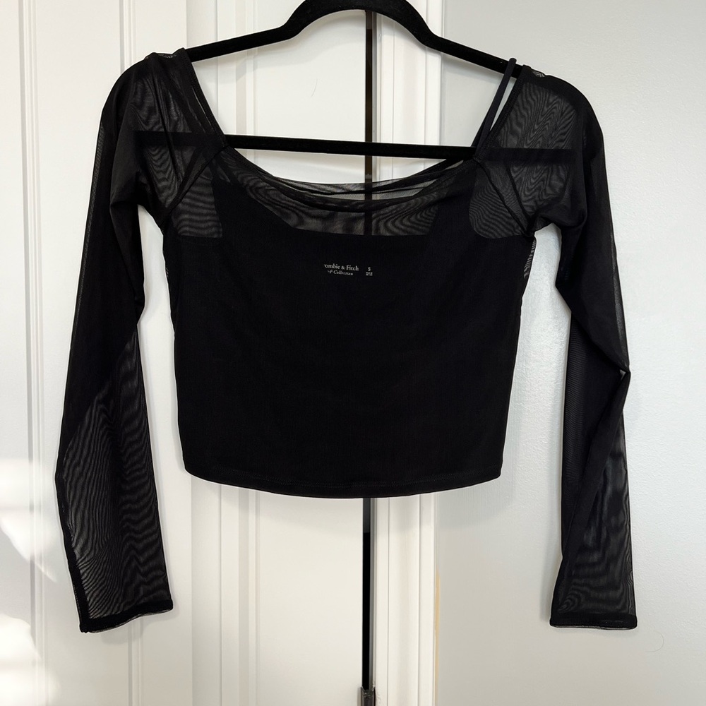 Abercrombie black cropped mesh top